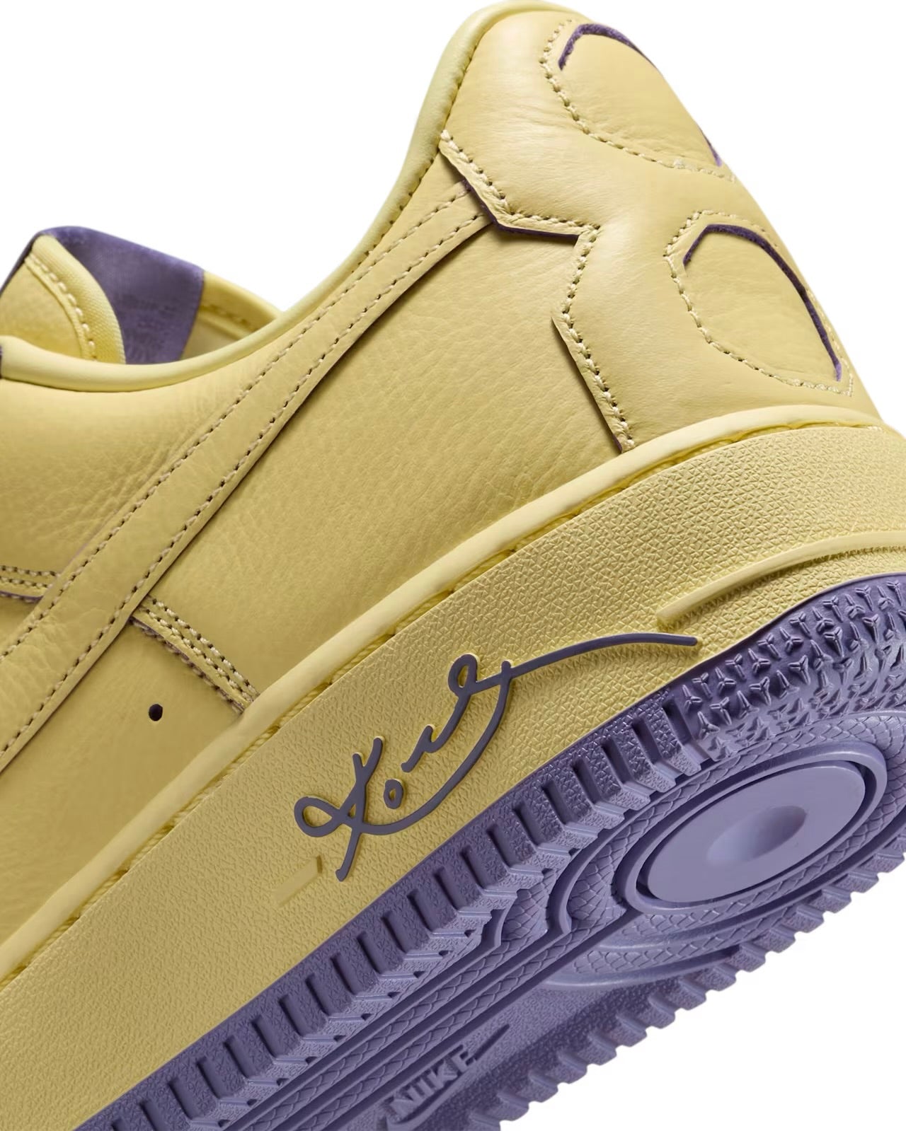 Nike x Kobe Air Force 1 Low Protro “Soft Yellow”