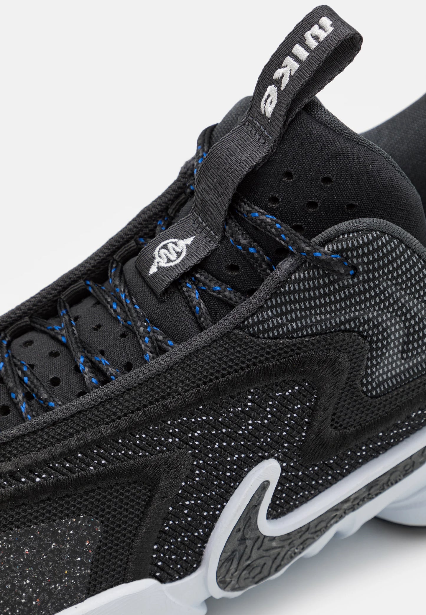 Nike Cosmic Unity 2 “Blackout”