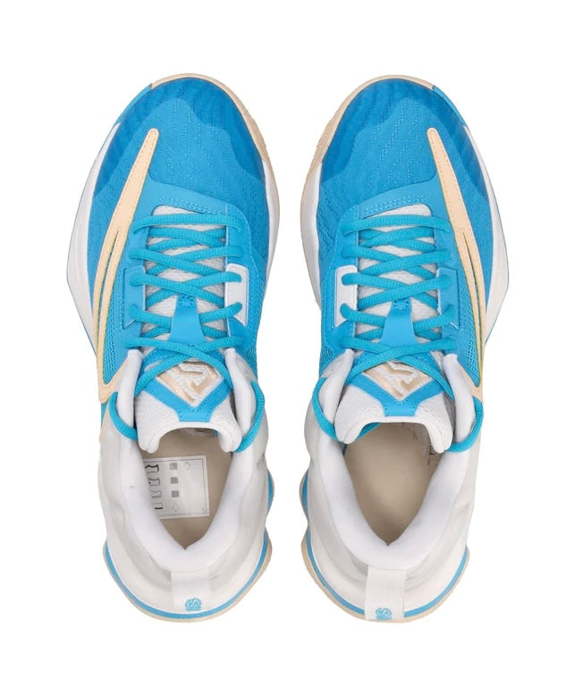 Nike Giannis Immortality 3 “Greece & Nigeria”