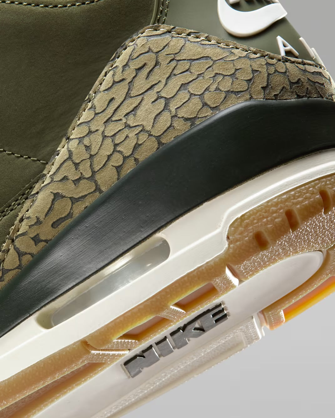Jordan 3 Retro “Family Affair”