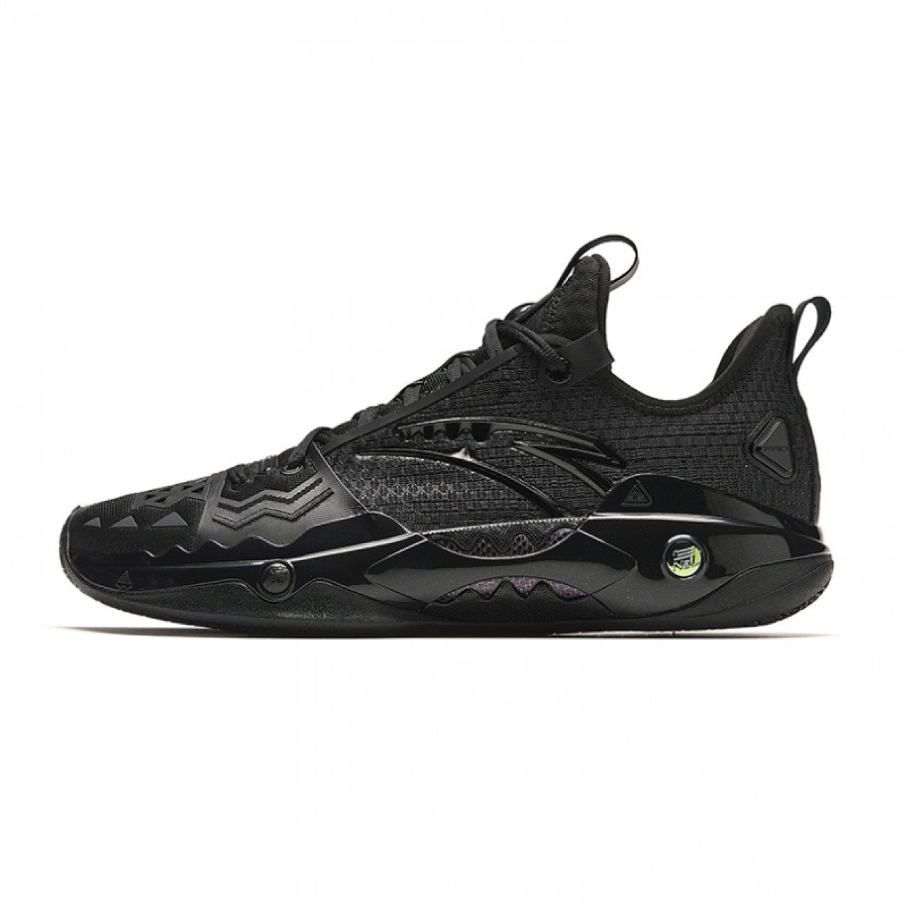 ANTA Shock Wave 5 Pro “Black Knight”