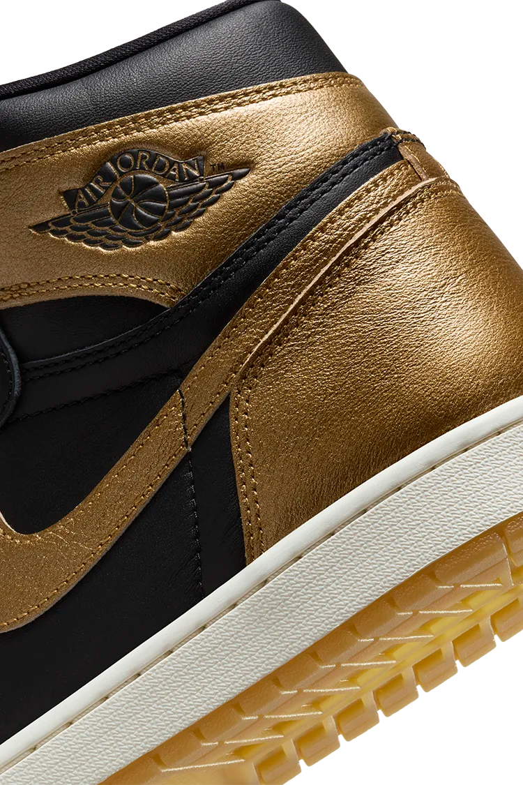 Jordan 1 Retro High OG “Metallic Gold”