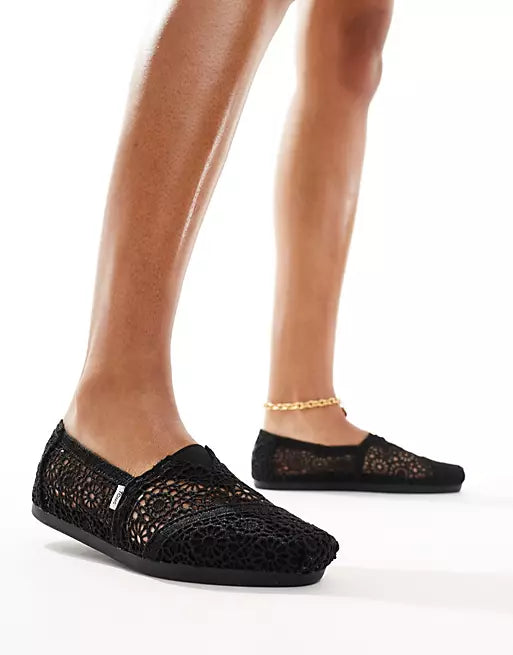 TOMS Classic Alpargata Crochet “Black”
