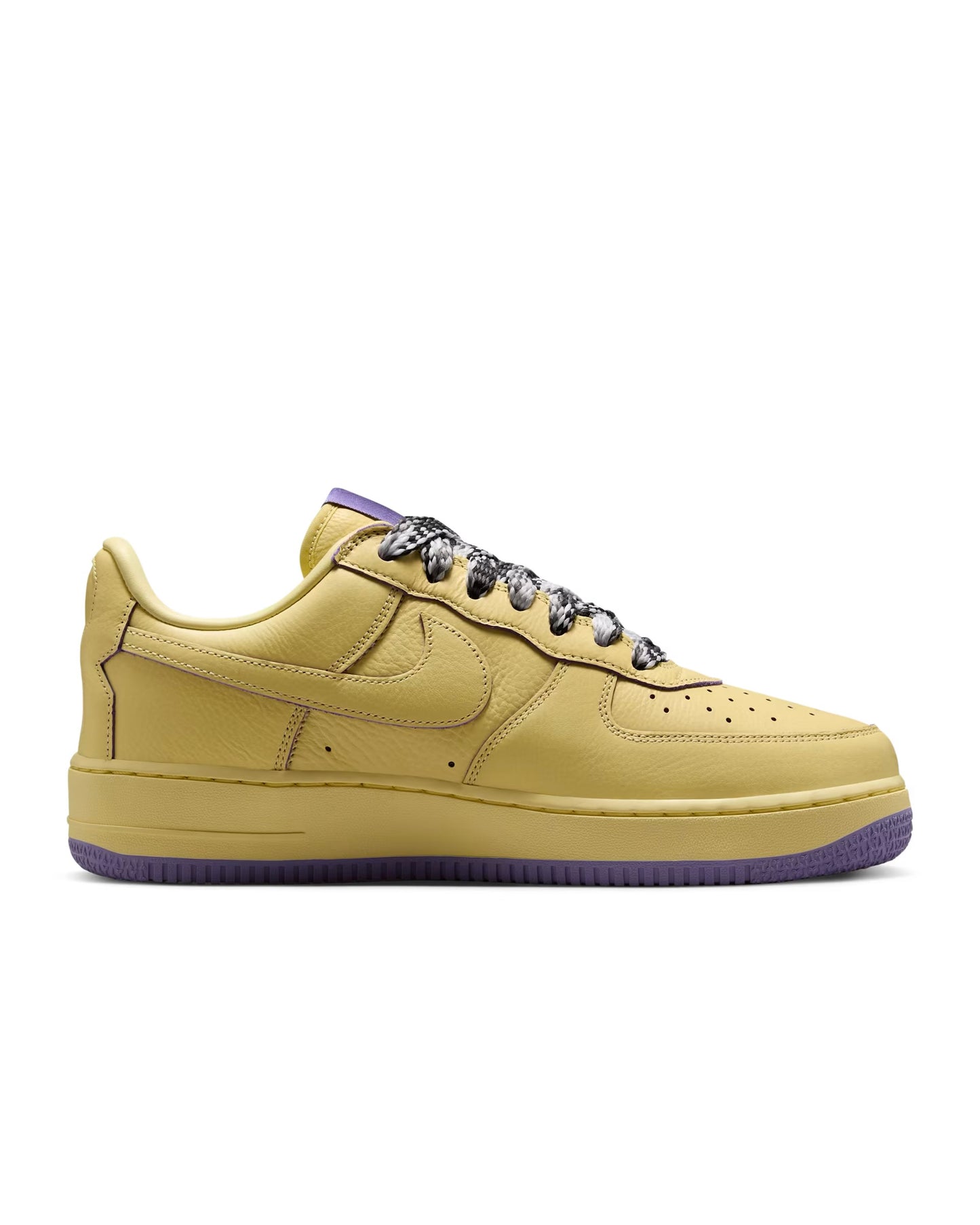 Nike x Kobe Air Force 1 Low Protro “Soft Yellow”