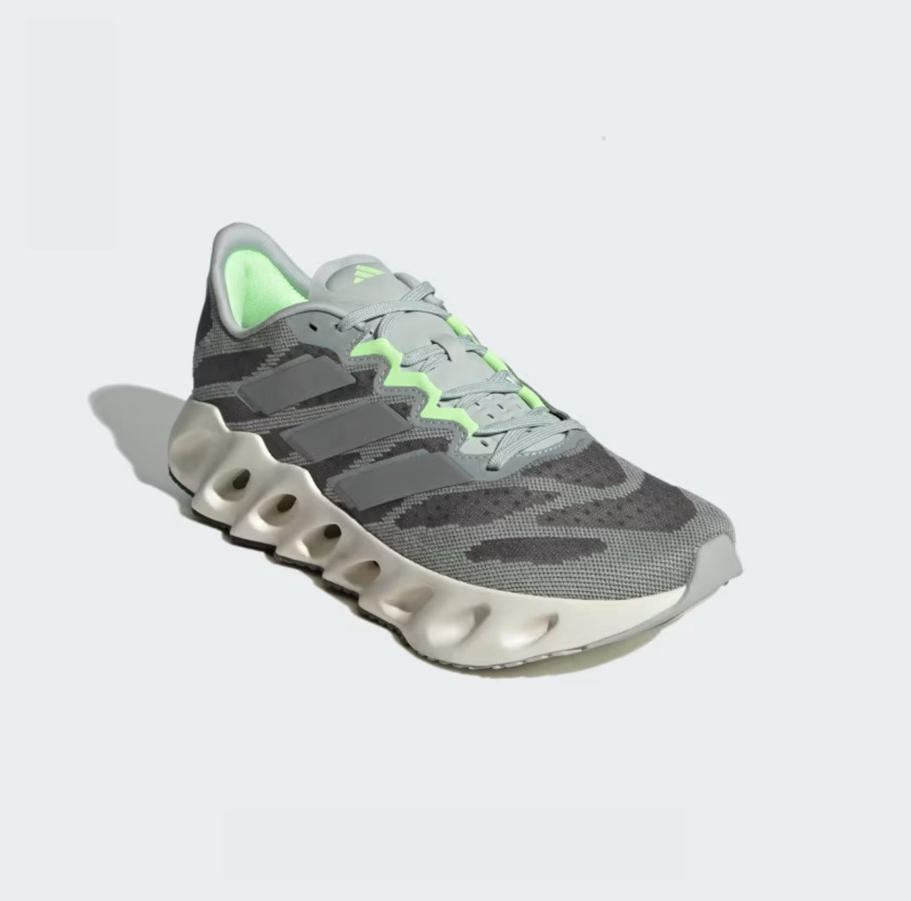 Adidas Switch FWD Road Running “Wonder Silver”