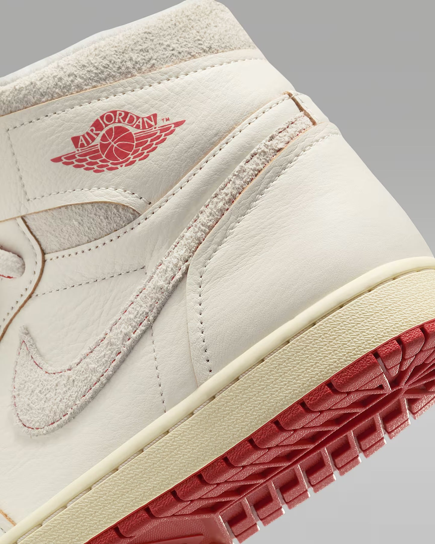 Jordan 1 High OG “Rare Air”