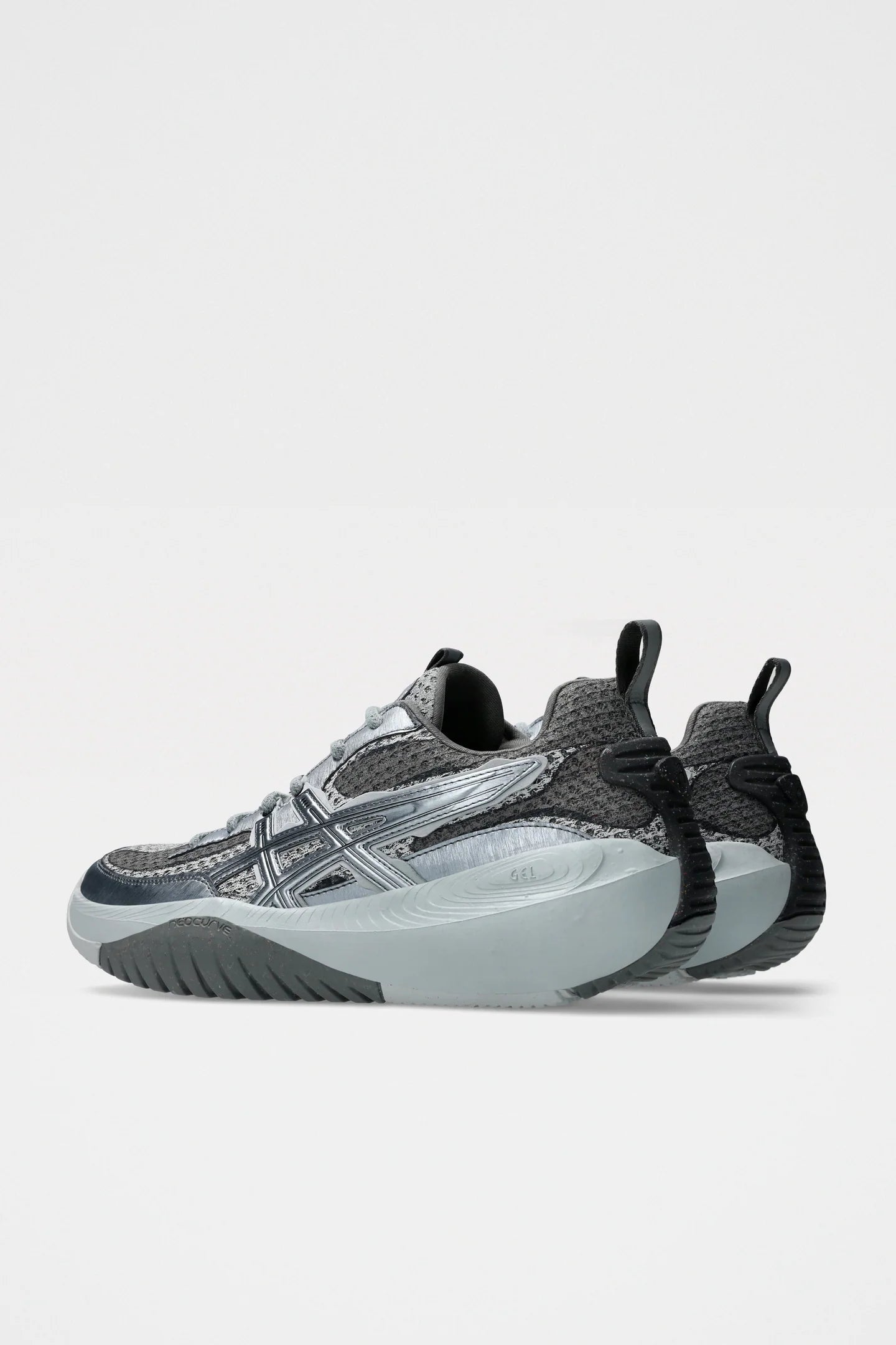 Asics Neocurve “Pure Silver”
