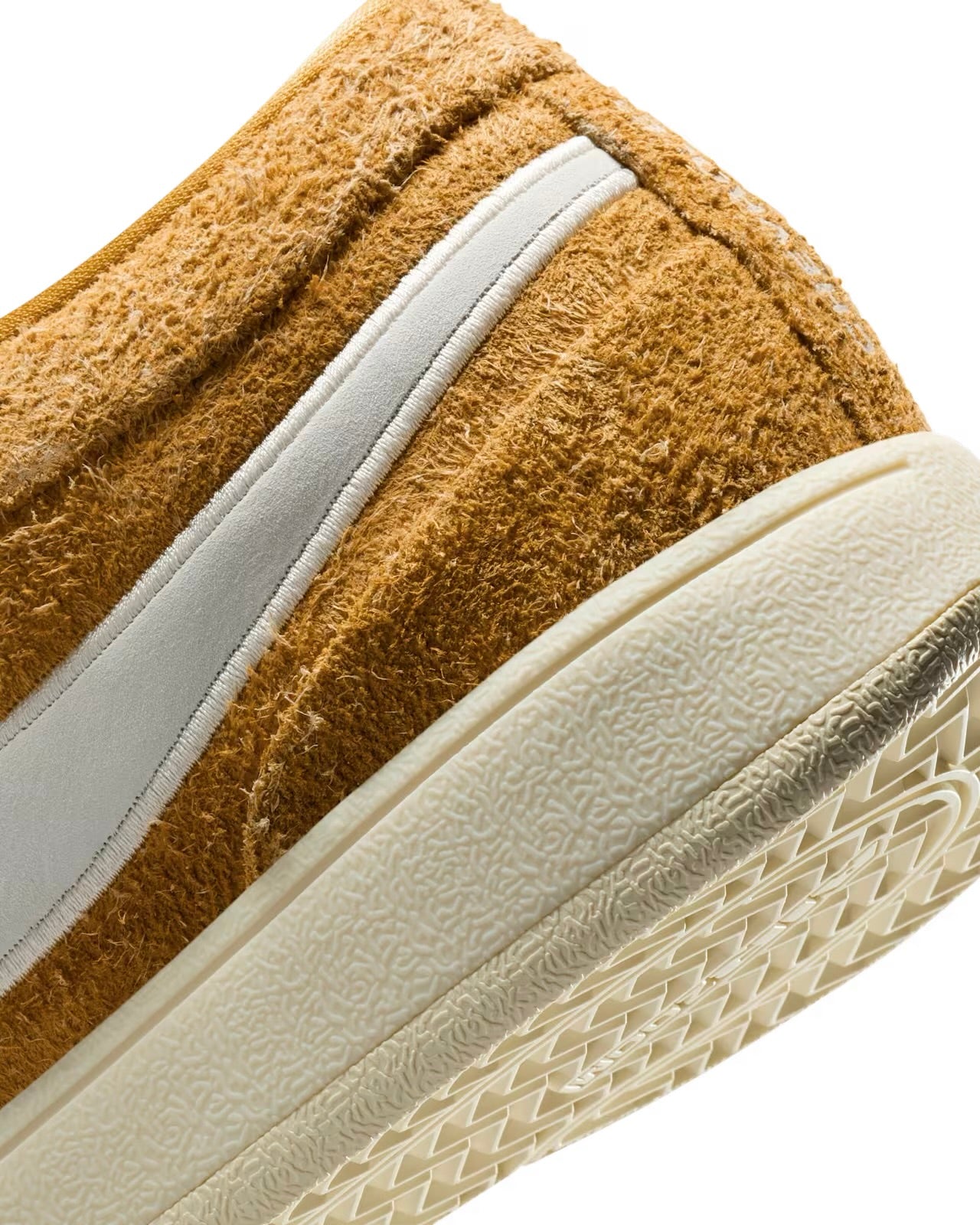 Nike x Chevy Book 1 “Dark Gold Leaf”