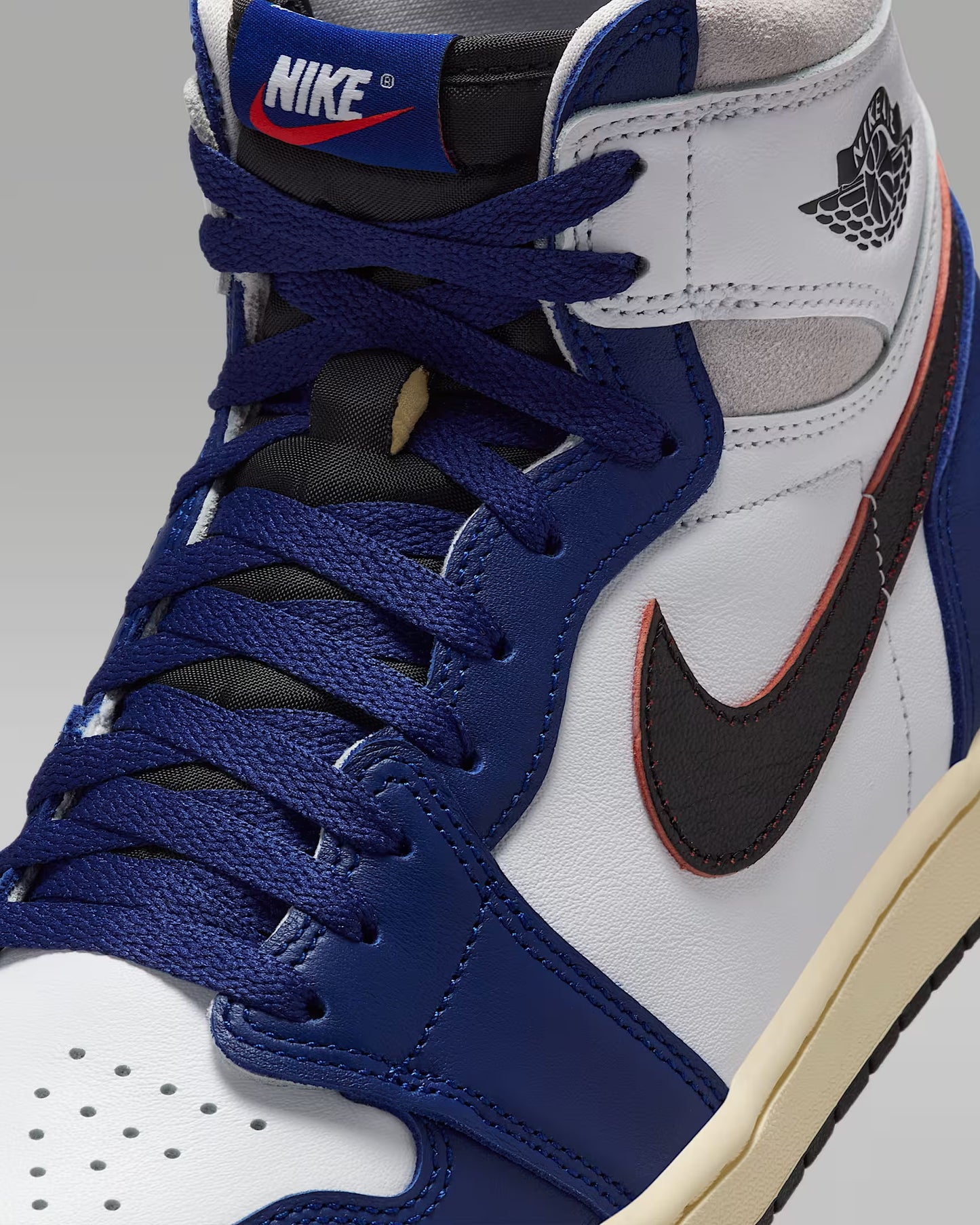 Jordan 1 High OG “Rare Air”