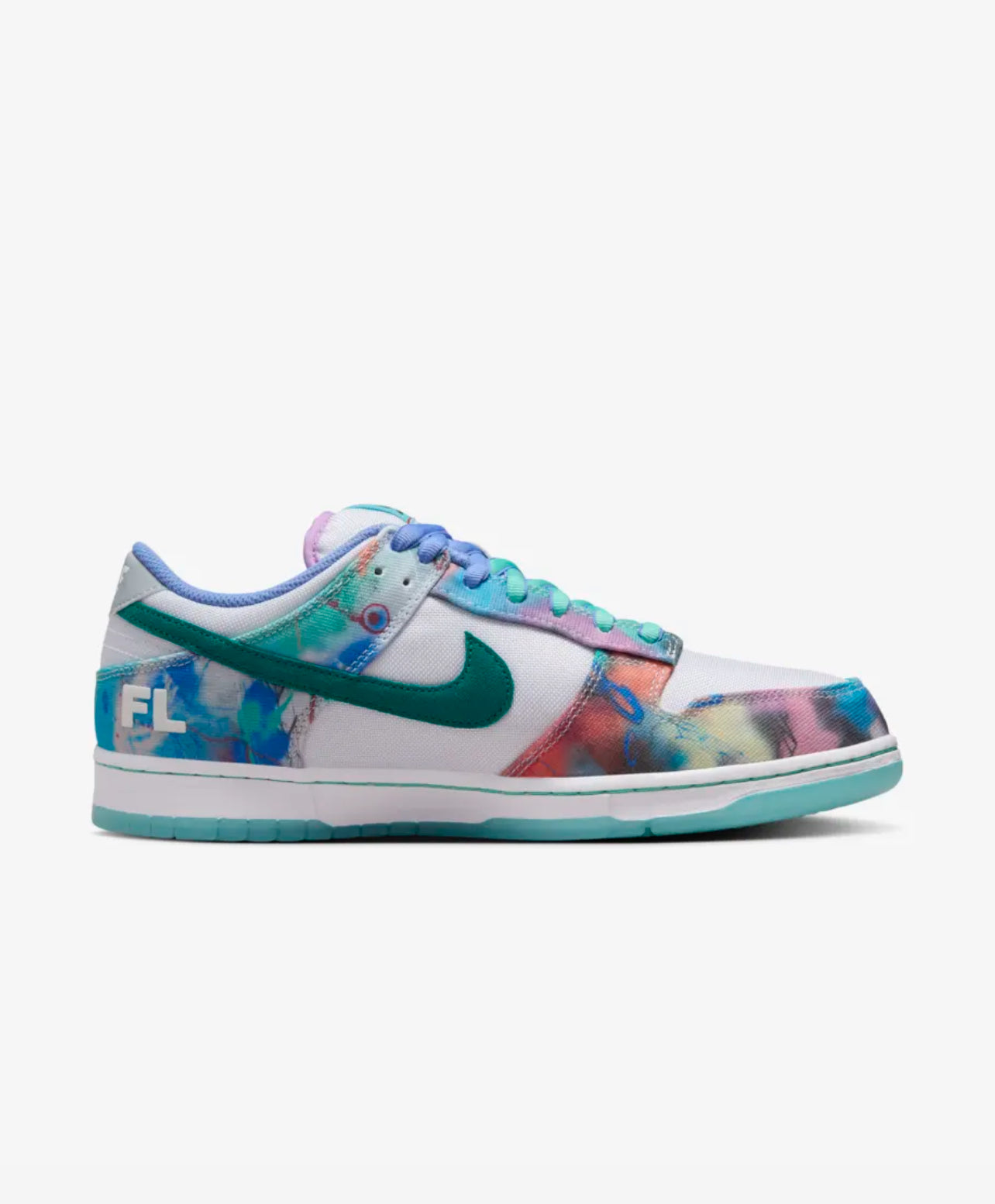 Nike SB Dunk Low x Futura Laboratories “Geode Teal”