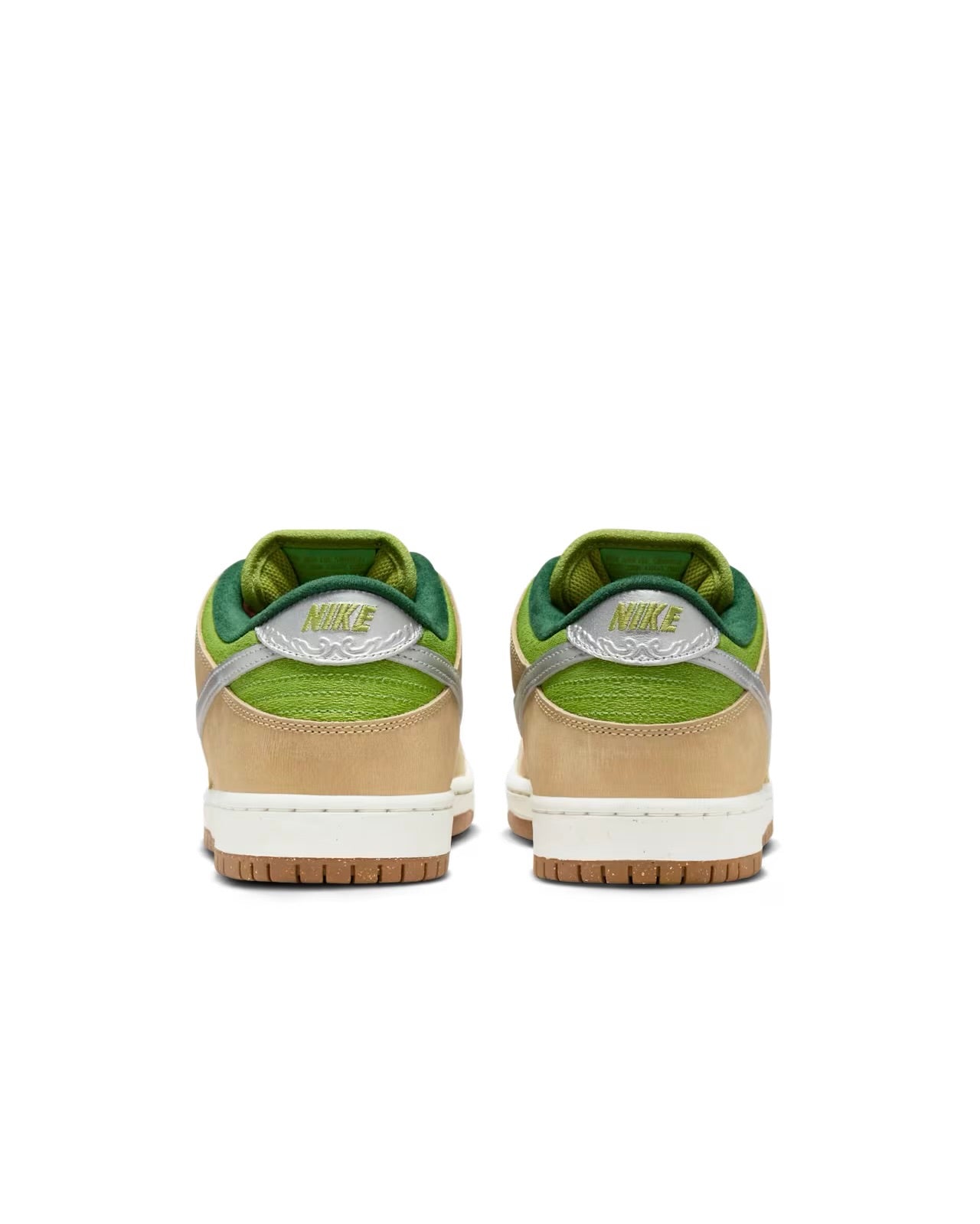 Nike SB Dunk Low “Escargot”