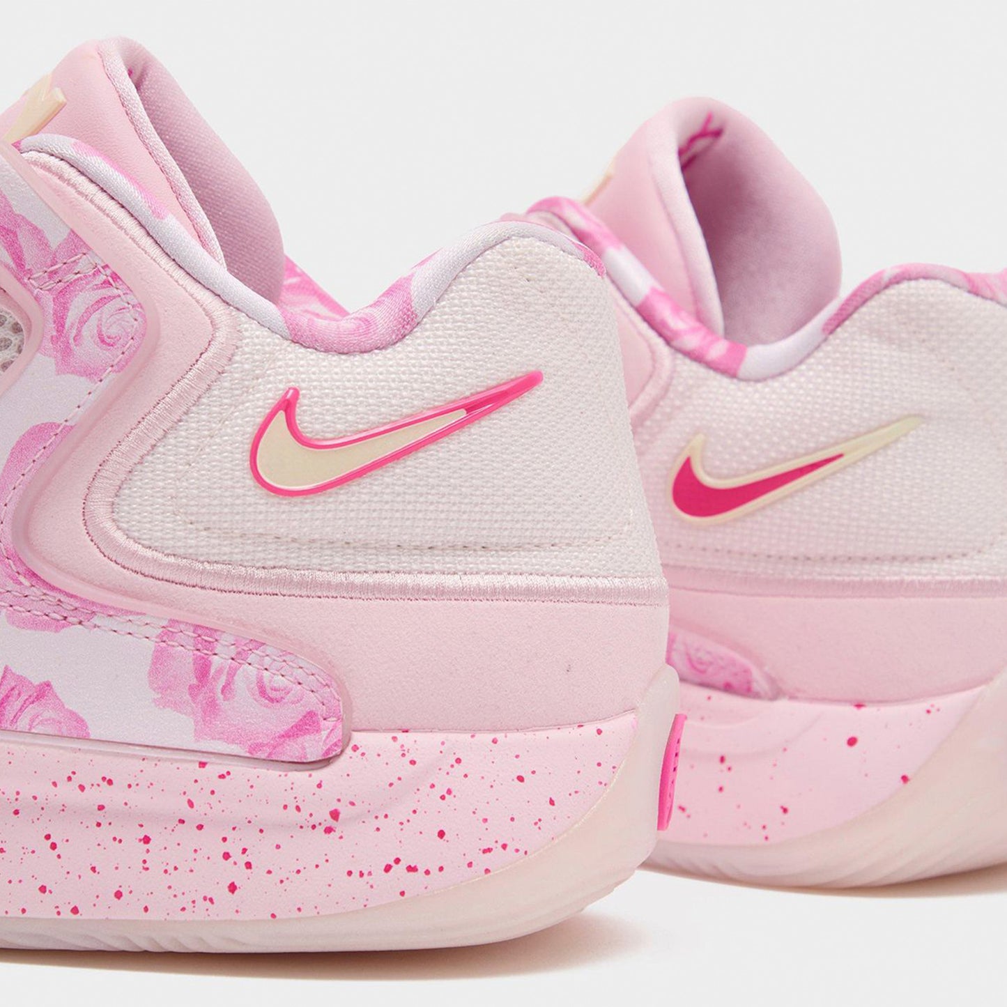 Nike KD 18 “Aunt Pearl”