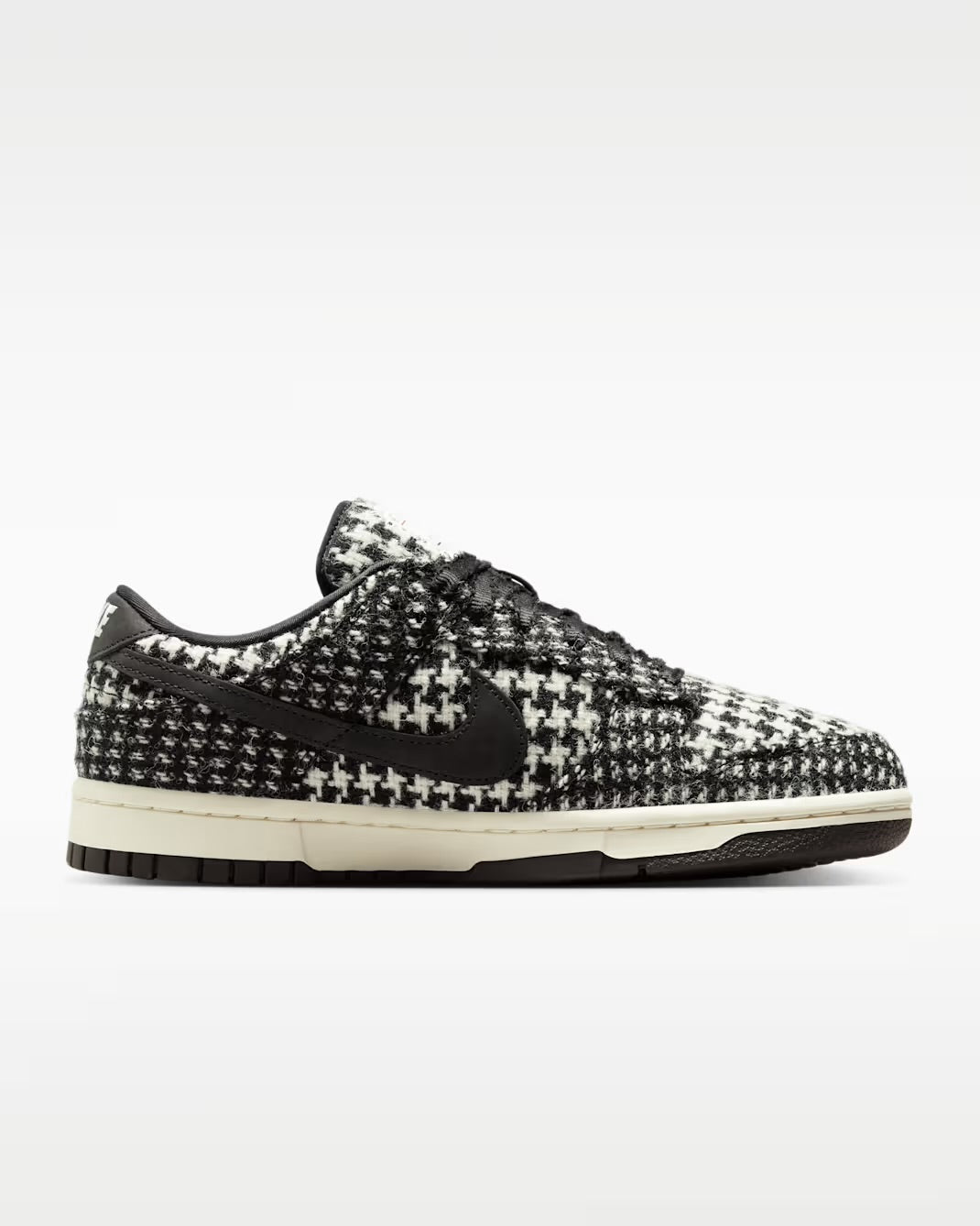 Nike x Harris Tweed Dunk Low “Hebrides”