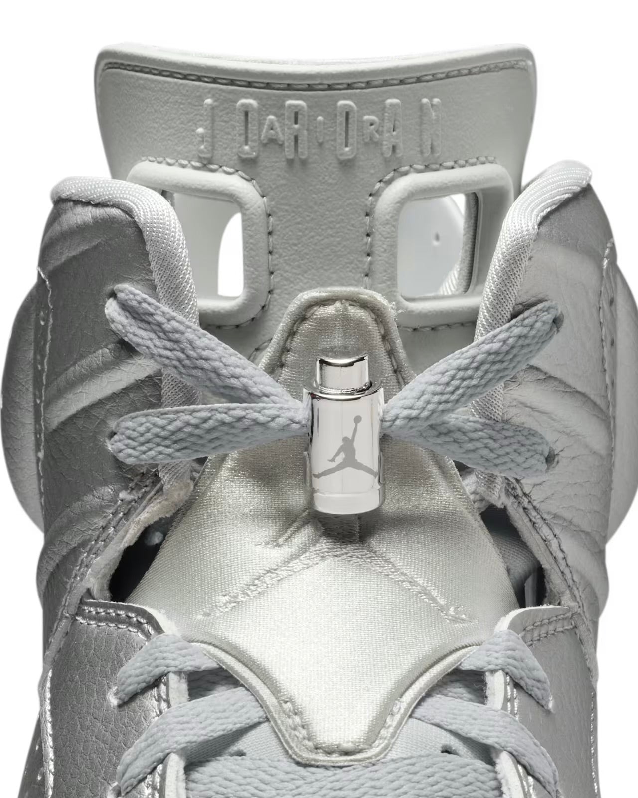 Jordan 6 Retro x PSG “Metallic Silver”