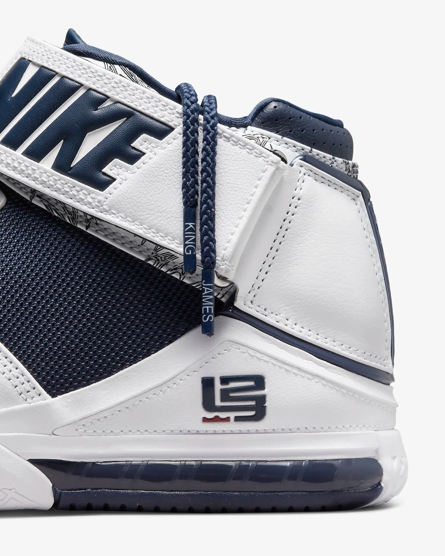 Nike Zoom LeBron II “USA”