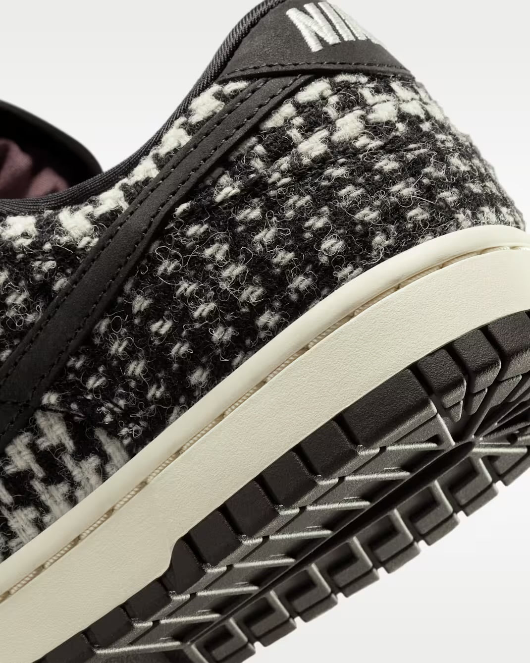 Nike x Harris Tweed Dunk Low “Hebrides”