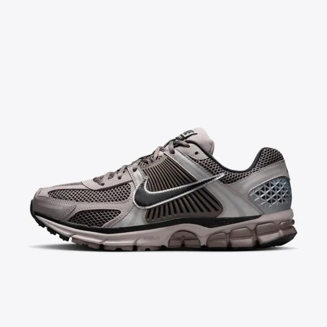 Nike Zoom Vomero 5 “Cave Stone”