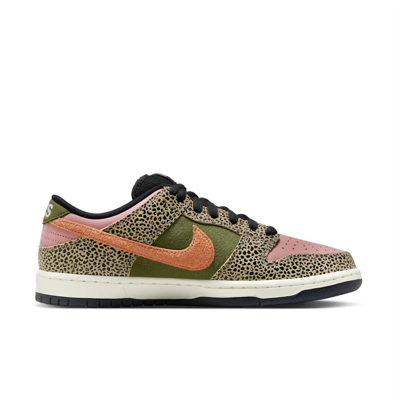 Nike SB Dunk Low Pro x Arts-Rec Skateshop “Rust Pink”