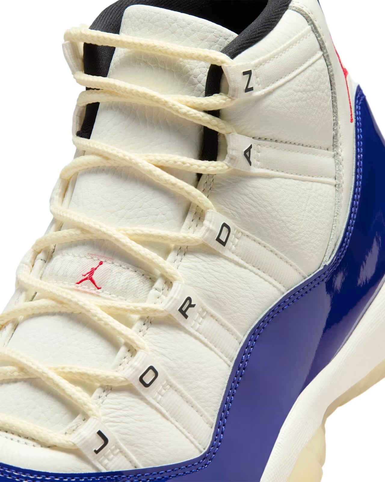 Jordan 11 Retro OG “Rare Air”