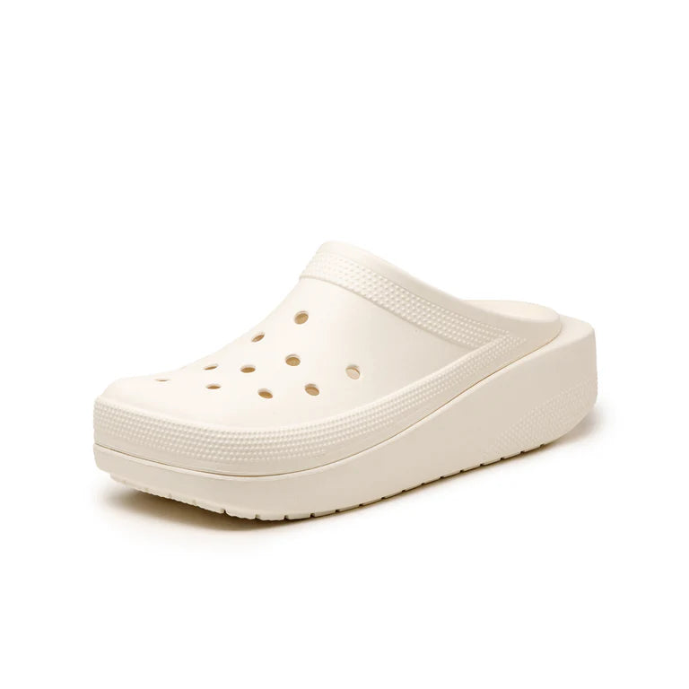 CROCS Classic Blunt Toe Clogs