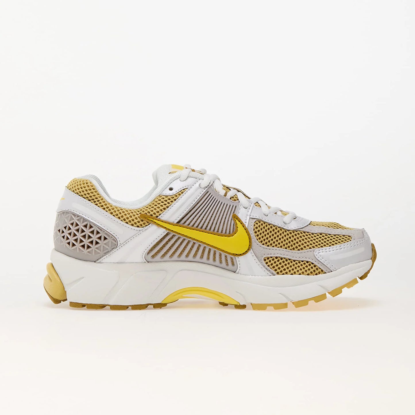 Nike Zoom Vomero 5 “Bronzine”