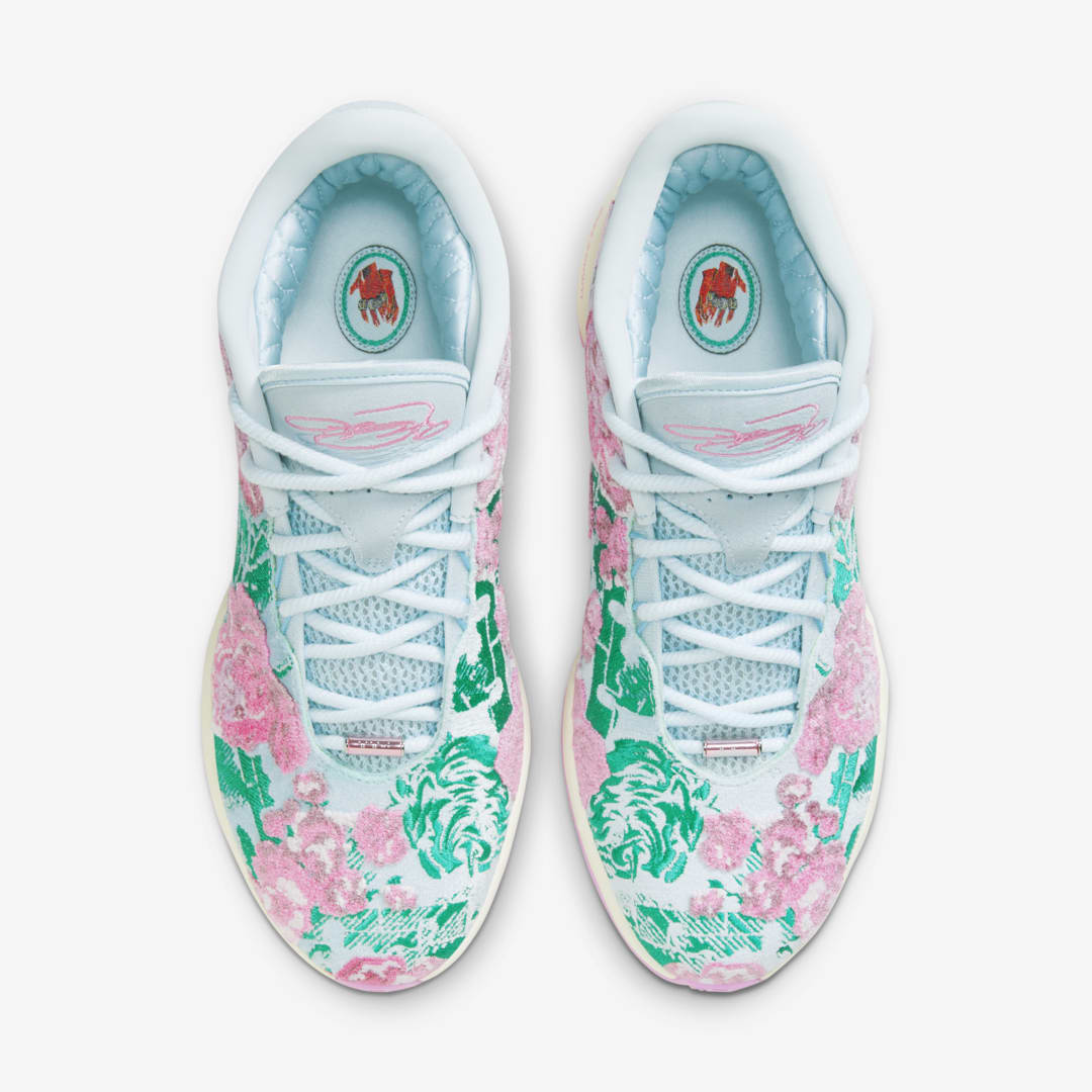 Nike LeBron 21 “Grandma’s Couch”