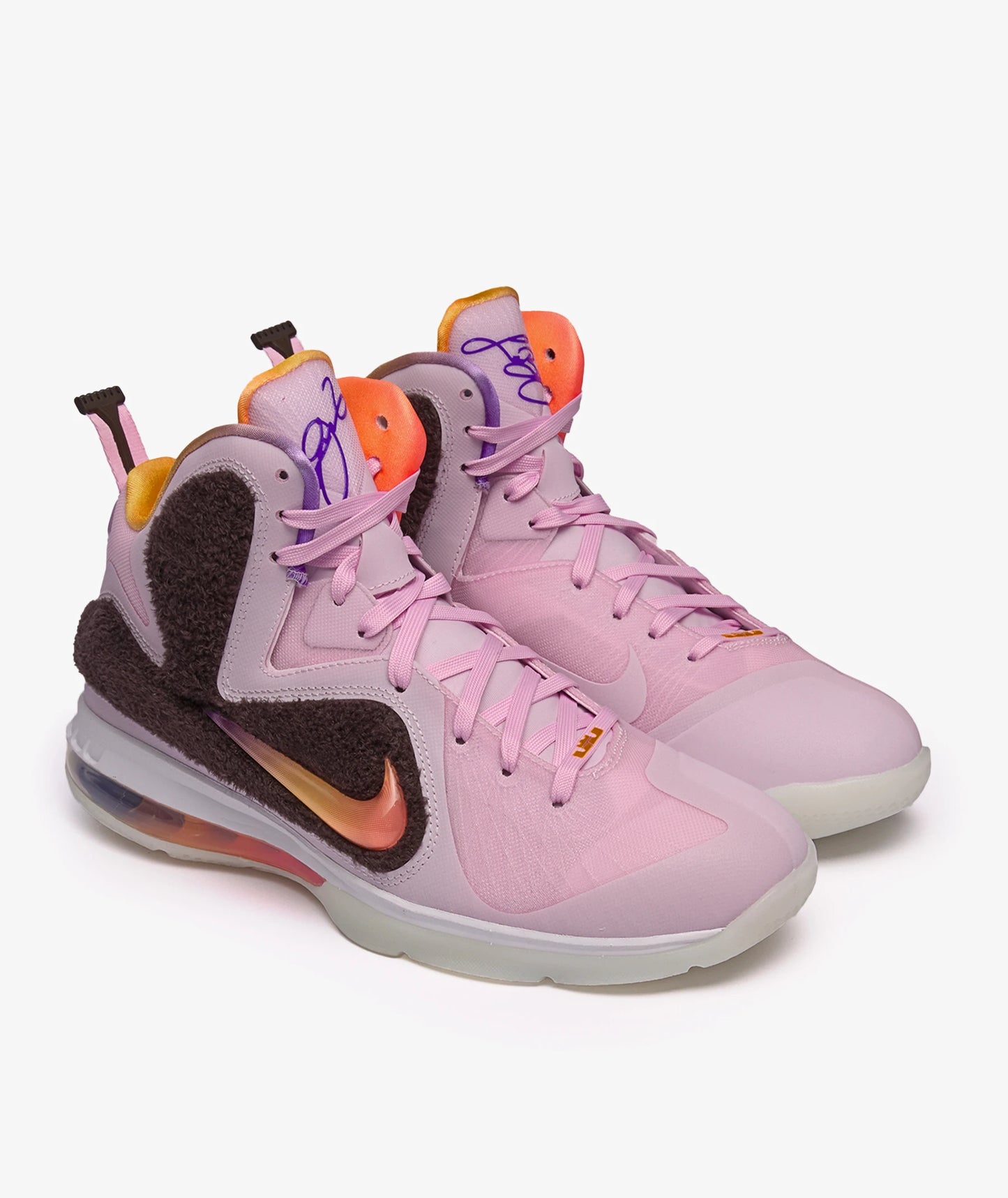 Nike LeBron Retro IX QS “Austin Powers”