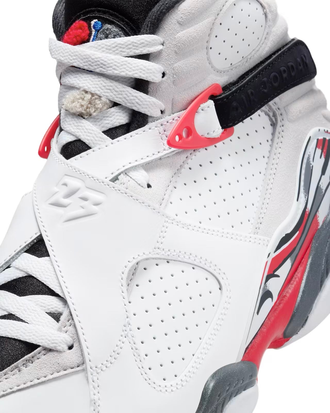 Jordan 8 Retro “Bugs Bunny”