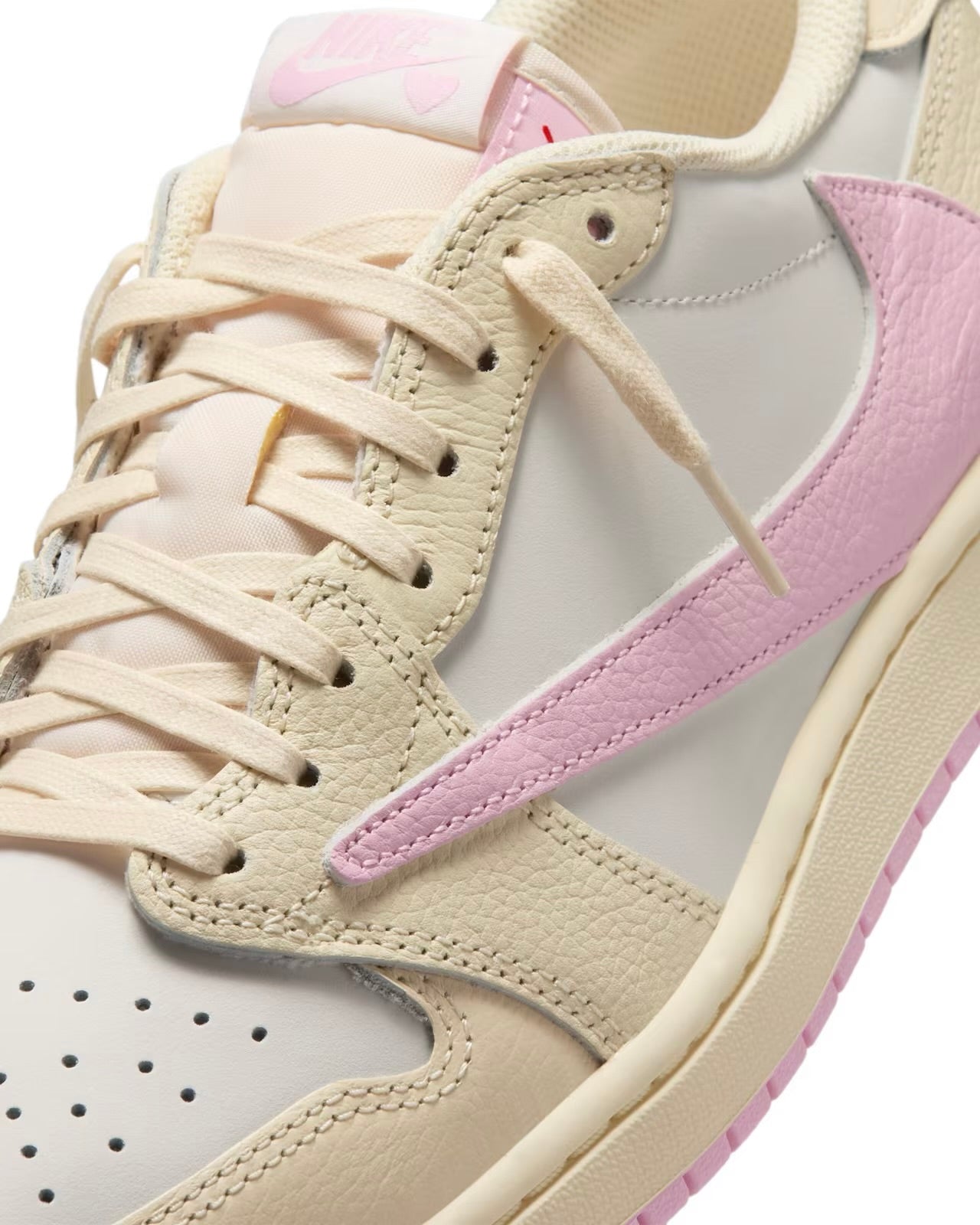 Jordan 1 Low x Travis Scott OG “Shy Pink”