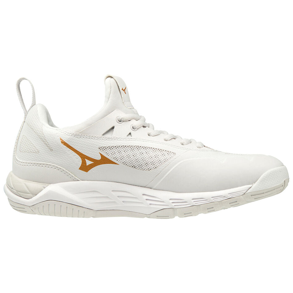 Mizuno Wave Luminous “Cloud White”