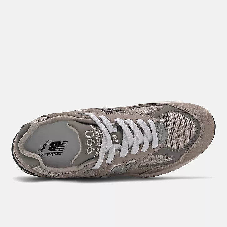 New Balance Made in USA 990v2 Core “Grey”