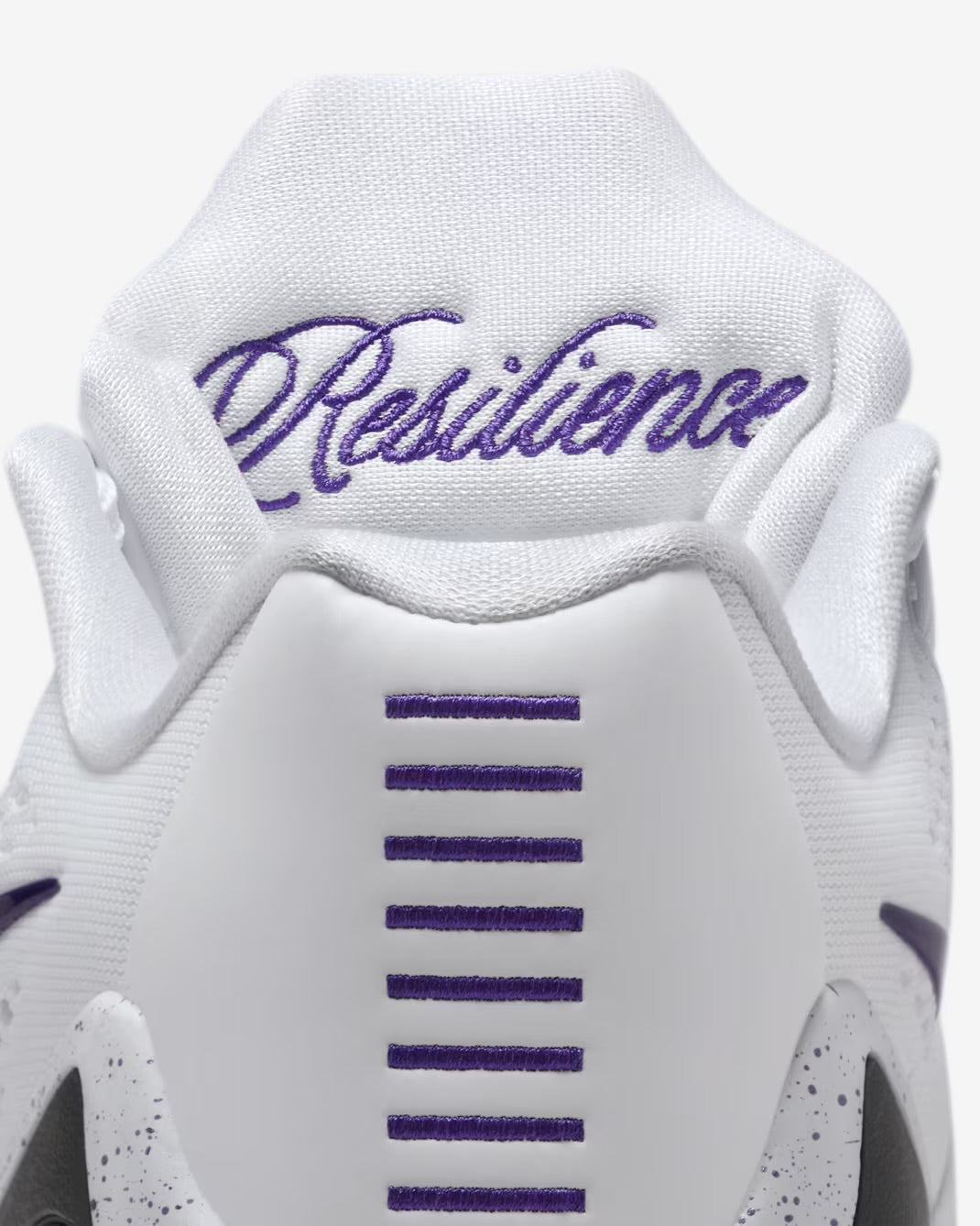 Nike Kobe 9 Elite Low EM Protro “White”