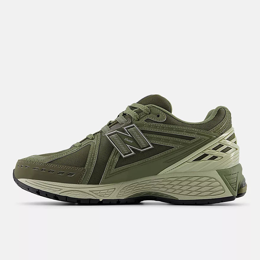 New Balance 1906R “Dark Stoneware”