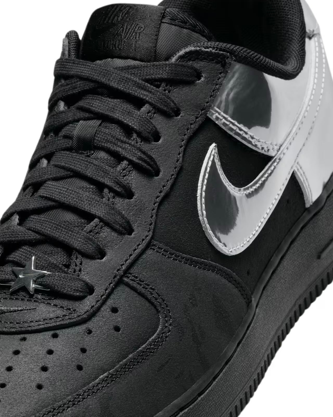 Nike Air Force 1 Low Retro “Metallic Silver”