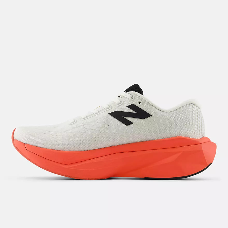 New Balance FuelCell SuperComp Trainer V3 “Urgent Red”