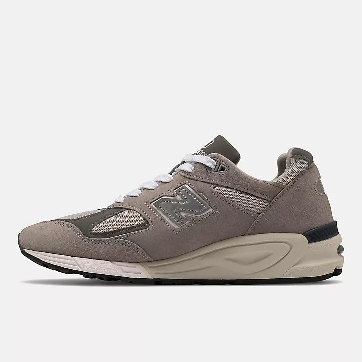 New Balance Made in USA 990v2 Core “Grey”