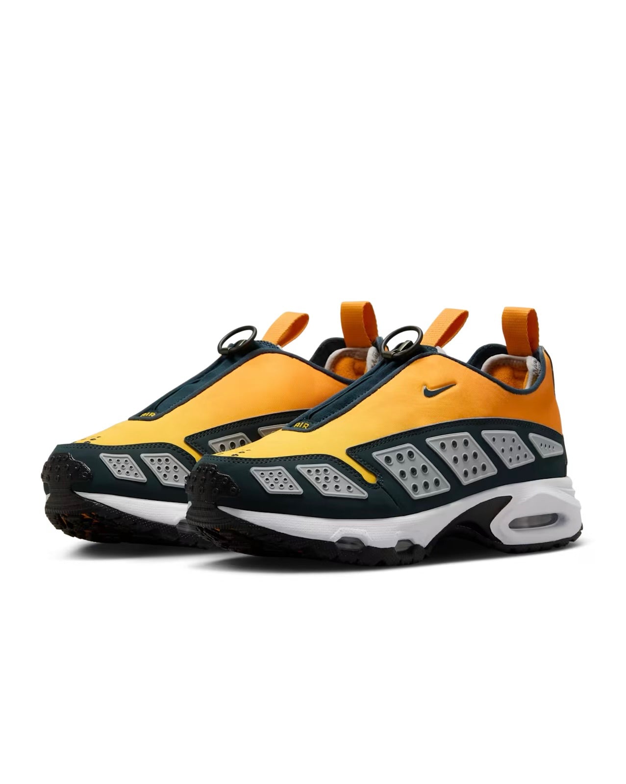 Nike Air Max SNDR “Canyon Gold”