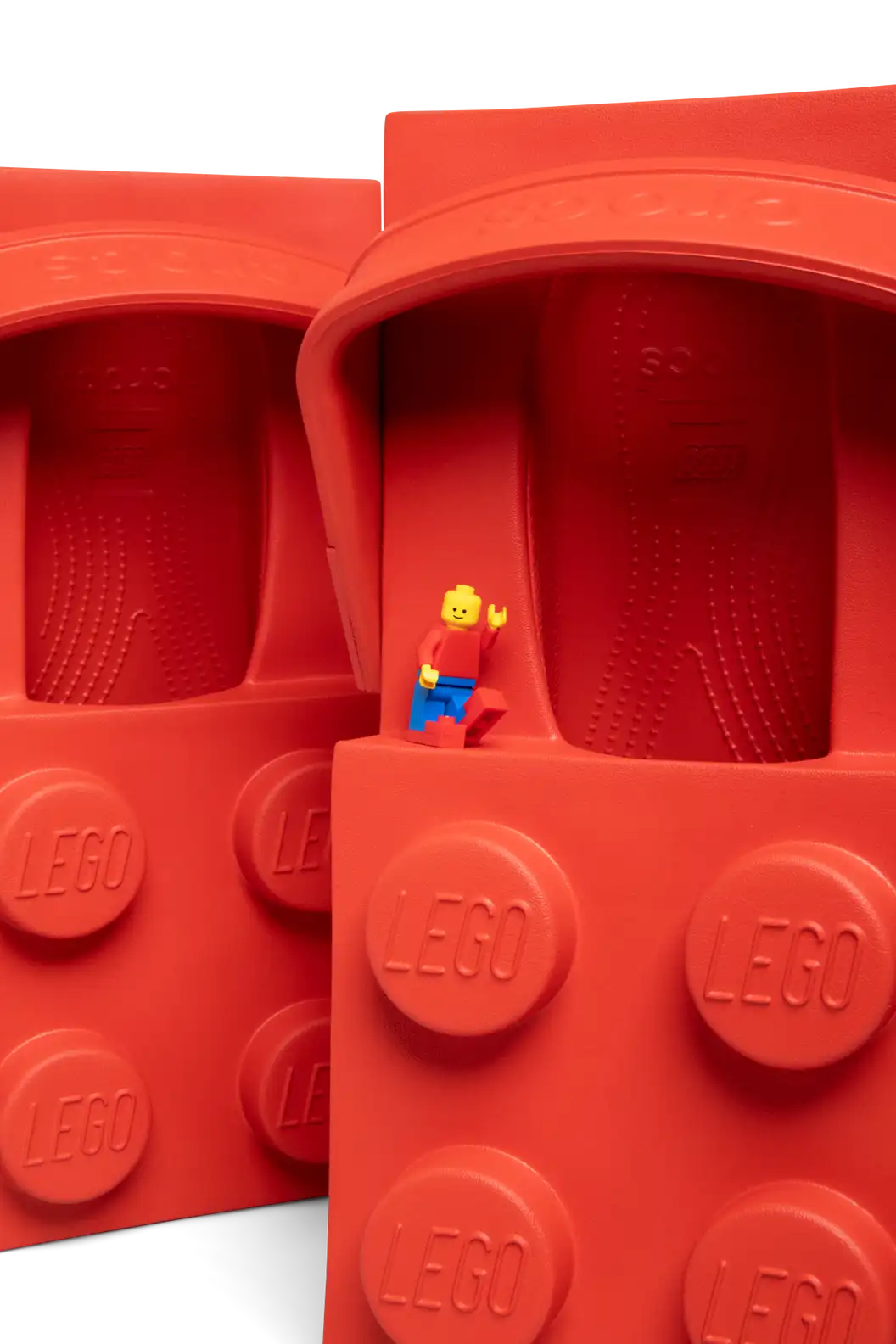 Crocs™ x LEGO® Brick Clog “Bright Red”