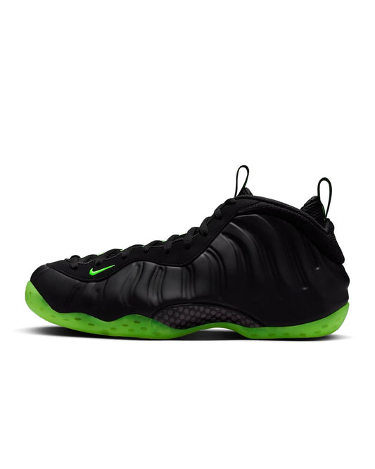 Nike Air Foamposite “Black Volt”