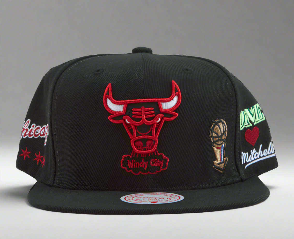 Mitchell & Ness NBA Bulls Hyperlocal Snapback