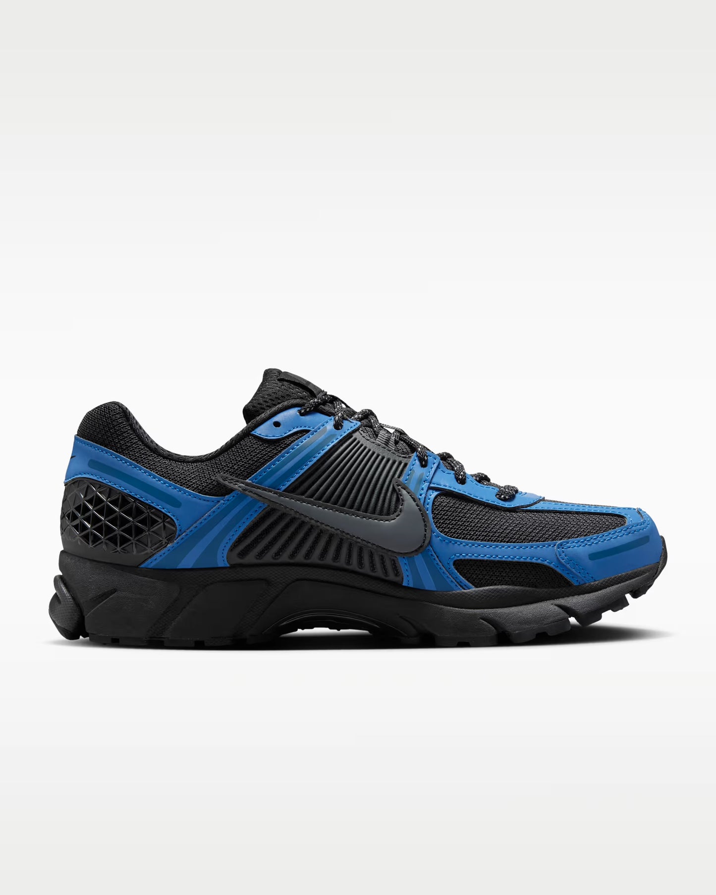 Nike Zoom Vomero 5 SE “Court Blue”
