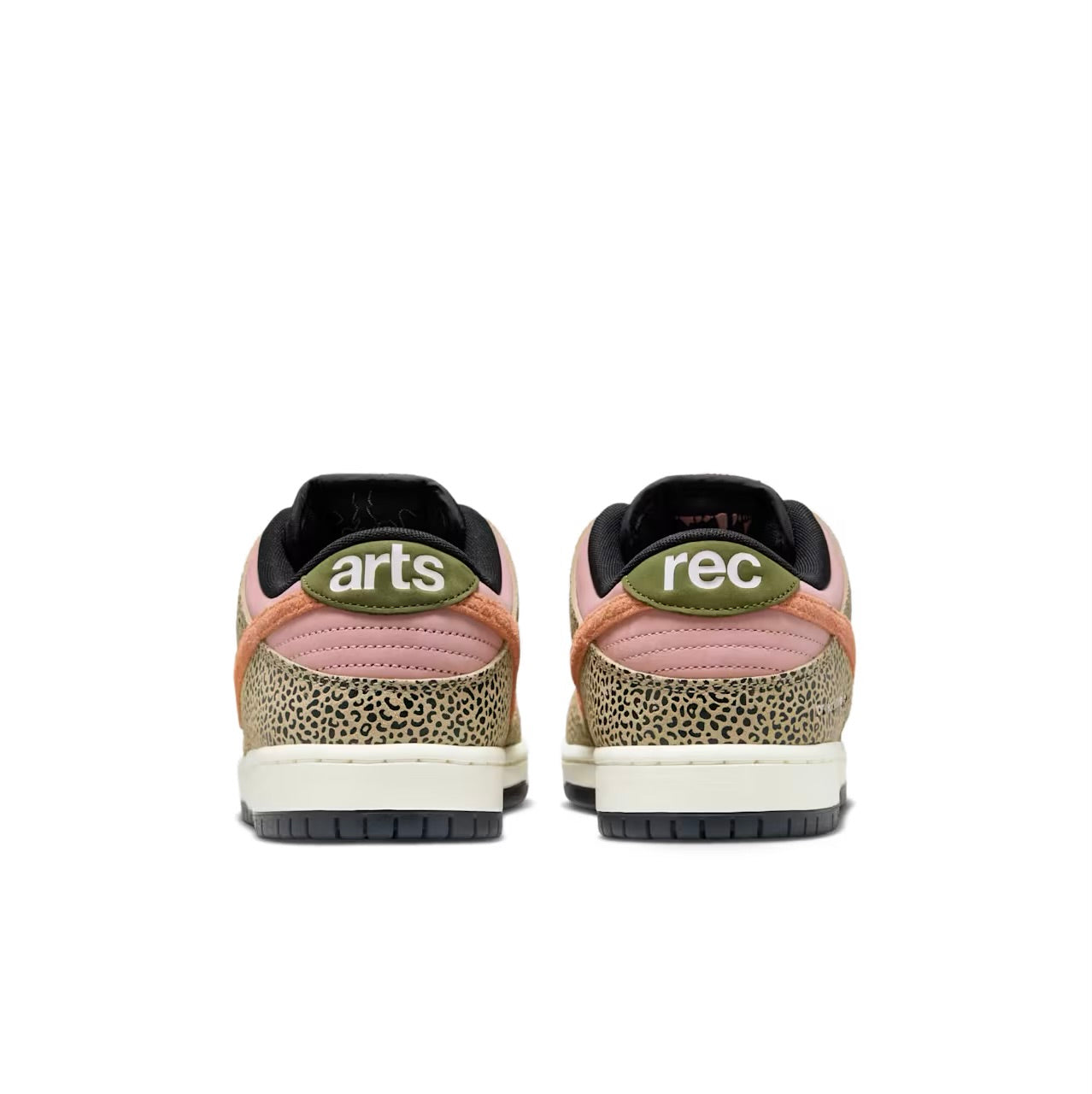 Nike SB Dunk Low Pro x Arts-Rec Skateshop “Rust Pink”