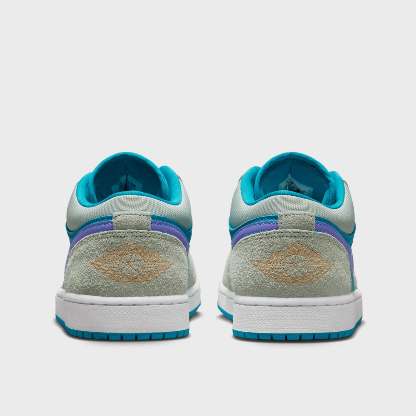 Jordan 1 Low SE “Aquatone”
