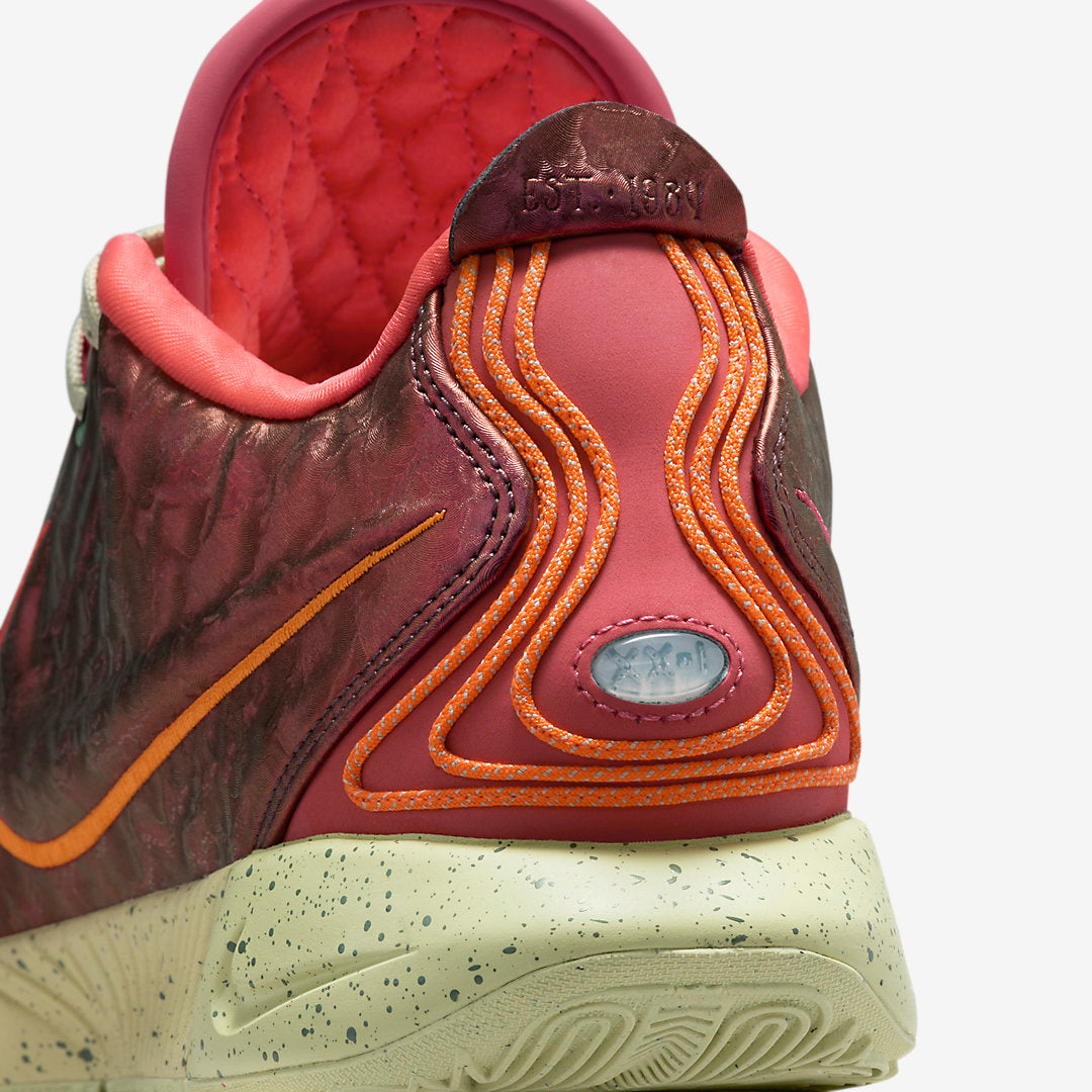 Nike LeBron 21 “Queen Conch”