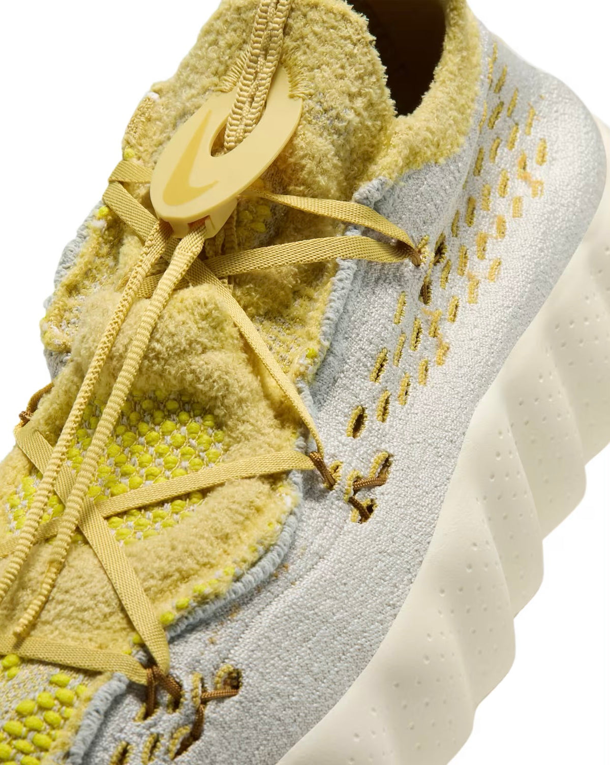 Nike Mind 002 Flyknit “Light Bone”