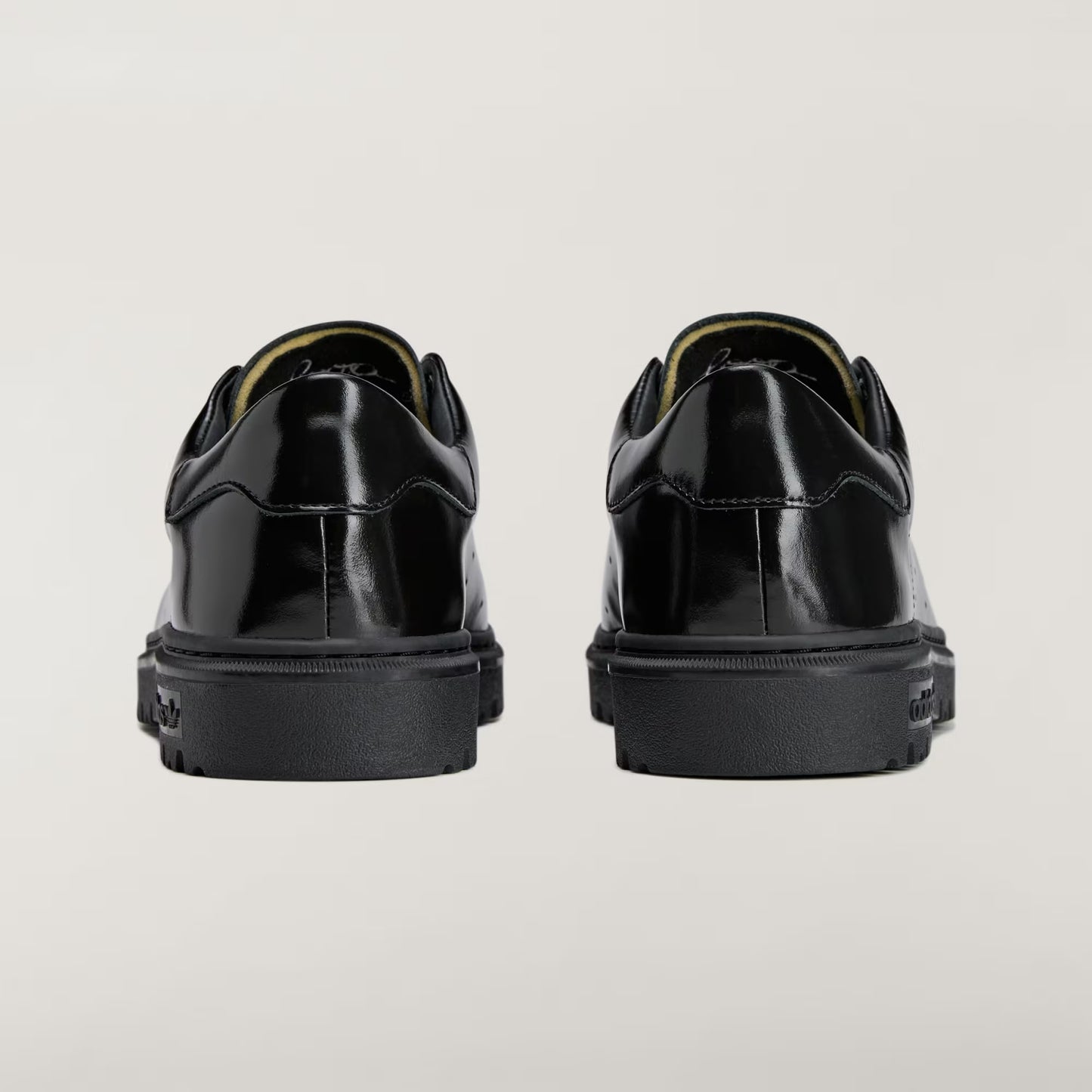 Adidas x Spongebob Stan Smith Freizeit “Core Black”
