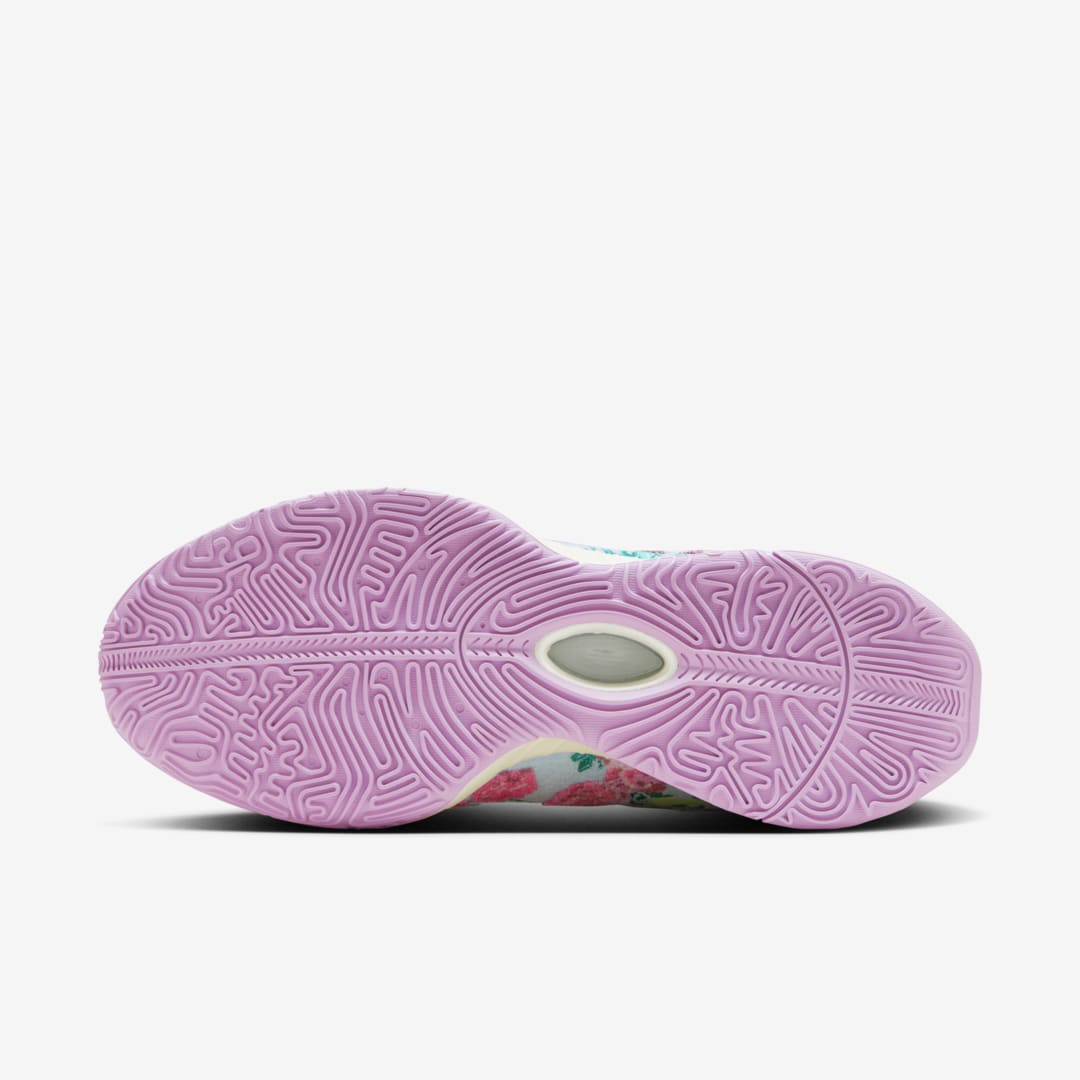 Nike LeBron 21 “Grandma’s Couch”