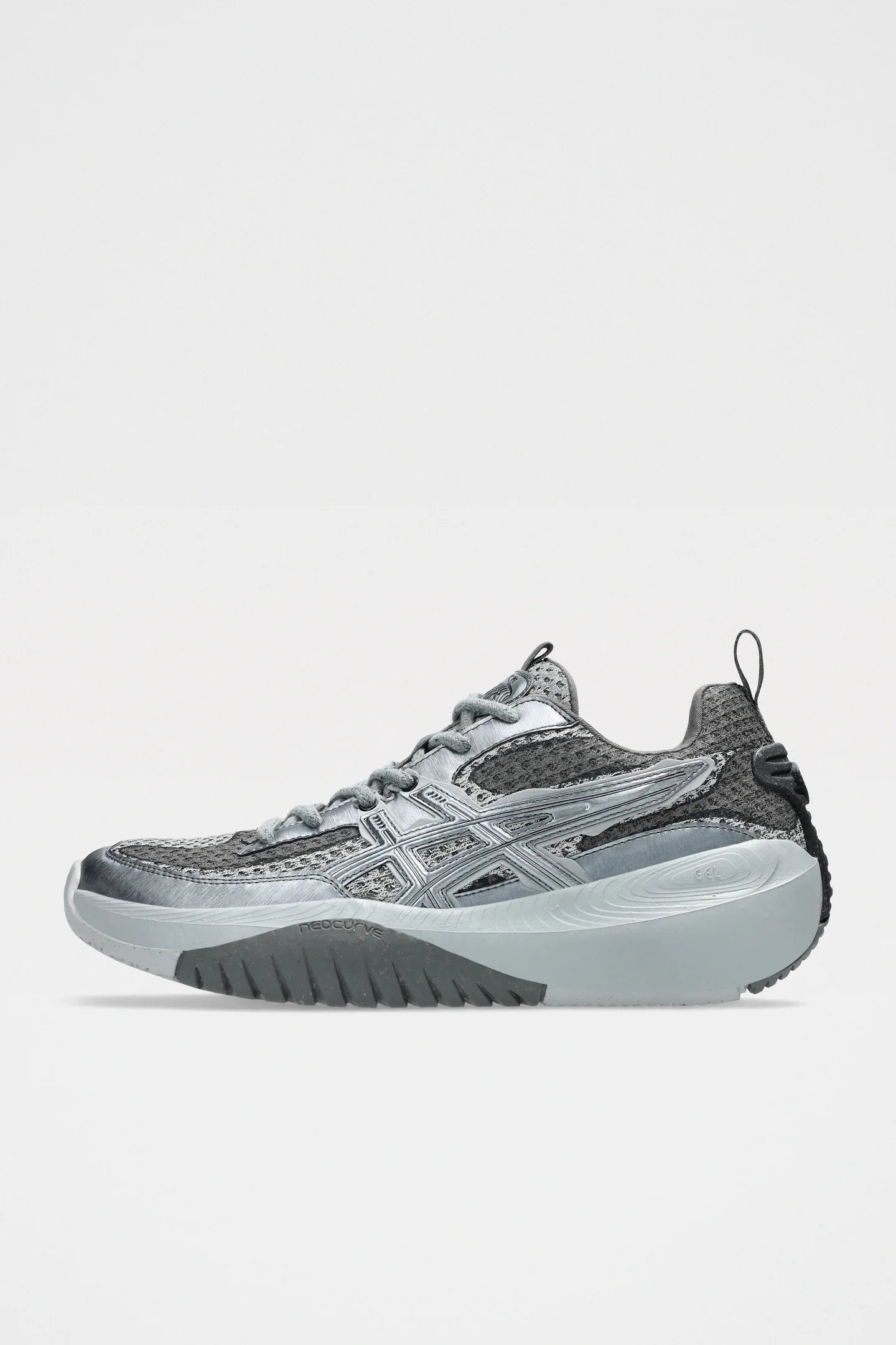 Asics Neocurve “Pure Silver”