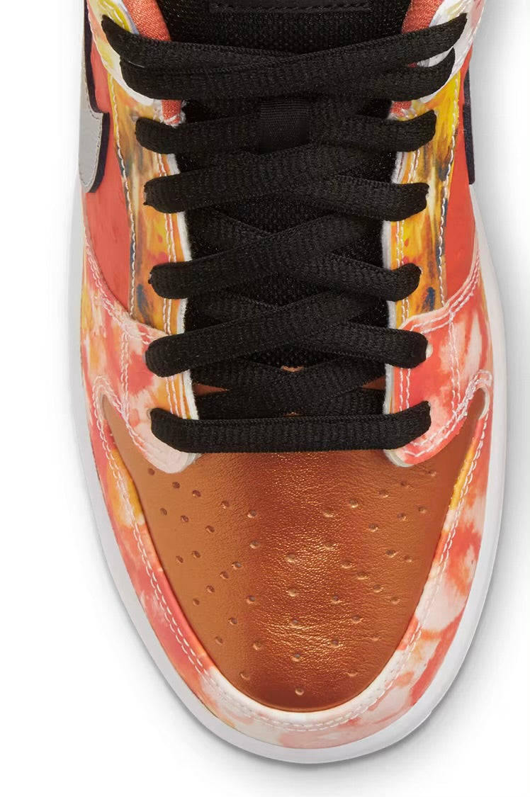 Nike SB Dunk Low Pro “Street Hawker”