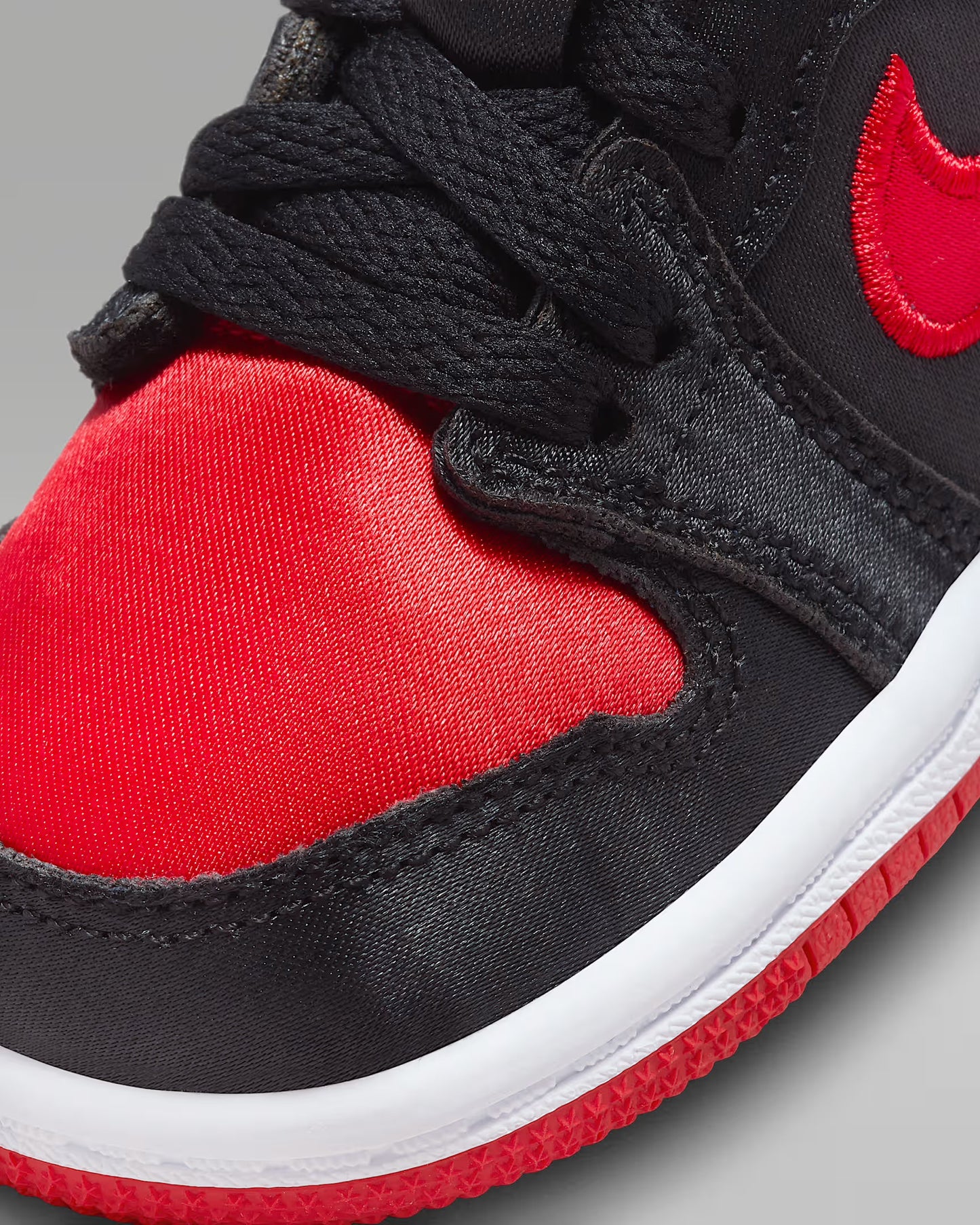 Jordan 1 High OG “Satin Bred” Toddler